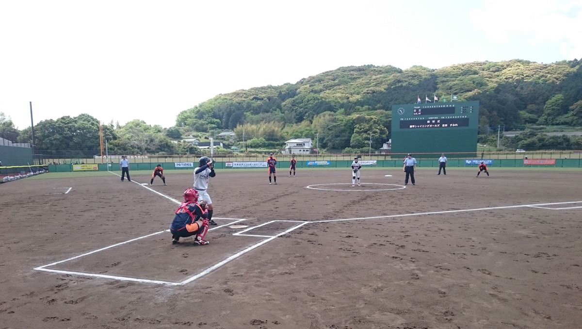 ６）諫早市中学生に依る始球式.JPG